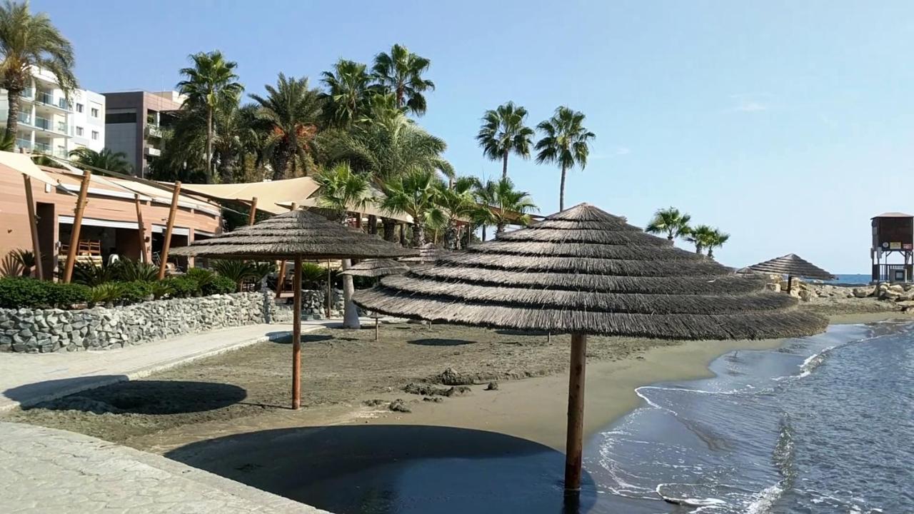 Fantastic 1 Bed Apartment By The Sea Opposite 4 Seasons Limassol Luaran gambar