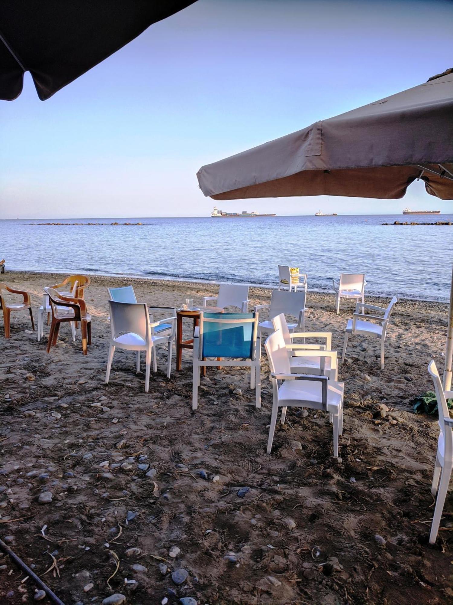 Fantastic 1 Bed Apartment By The Sea Opposite 4 Seasons Limassol Luaran gambar