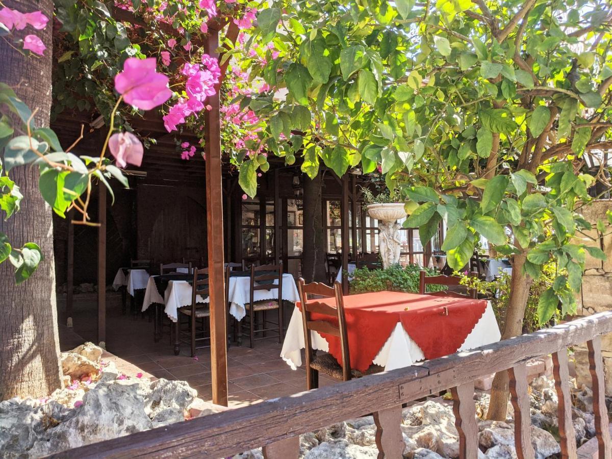 Fantastic 1 Bed Apartment By The Sea Opposite 4 Seasons Limassol Luaran gambar